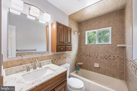 496 Maple Ridge Ln, Odenton, MD 21113 photo 17
