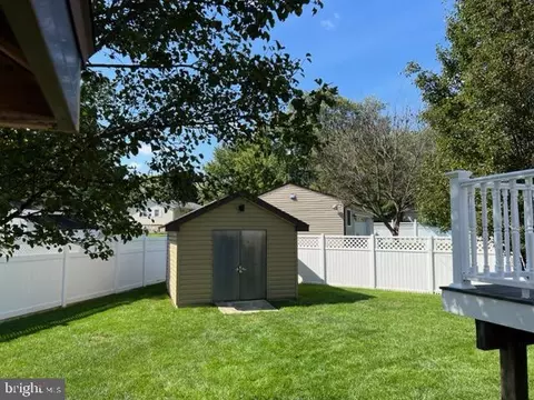 496 Maple Ridge Ln, Odenton, MD 21113 photo 32
