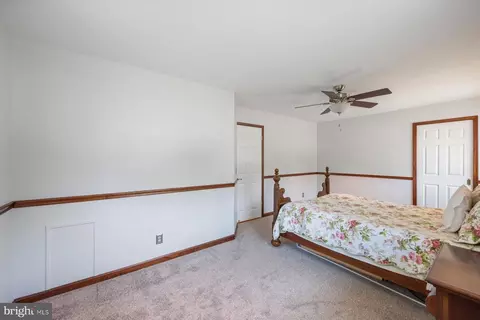 496 Maple Ridge Ln, Odenton, MD 21113 photo 15