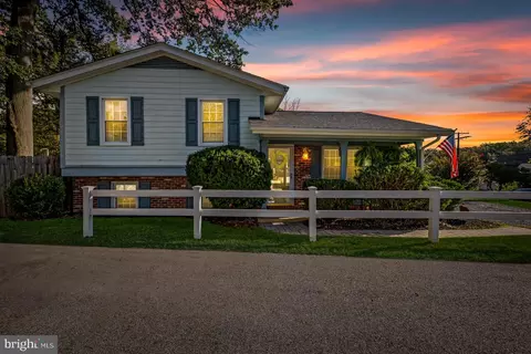 137 Silopanna Rd, Annapolis, MD 21403