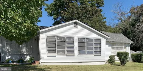 1304 Magnolia Ave, Annapolis, MD 21403