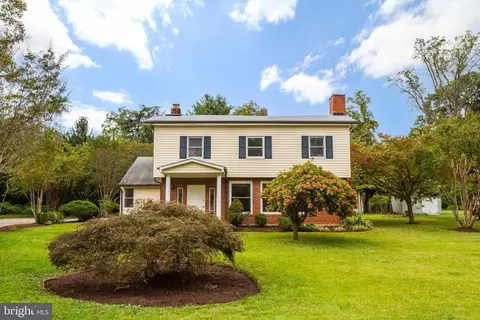 121 Riverview Ave, Annapolis, MD 21401