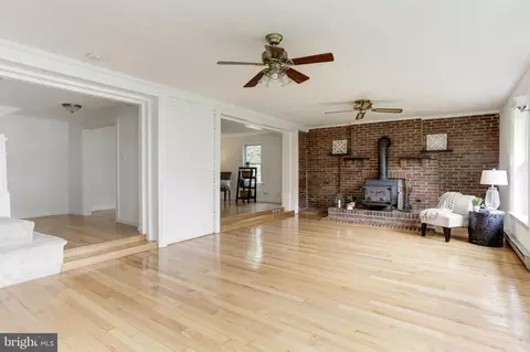 121 Riverview Ave, Annapolis, MD 21401 photo 5