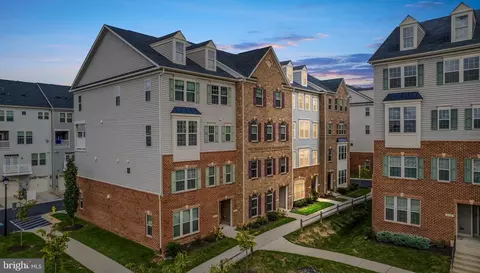 8023 Orchard Grove Rd, Odenton, MD 21113