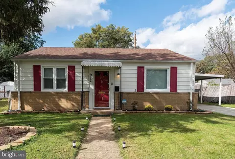 912 Edgerly Rd, Glen Burnie, MD 21060