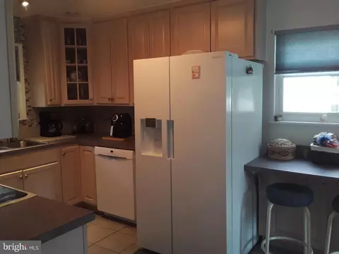 7805 Ruanne Ct, Pasadena, MD 21122 photo 9