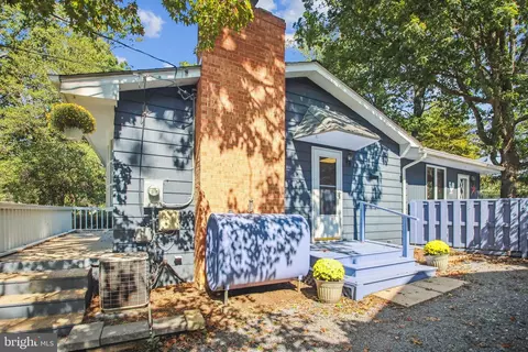 327 Edgemere Dr, Annapolis, MD 21403 photo 32
