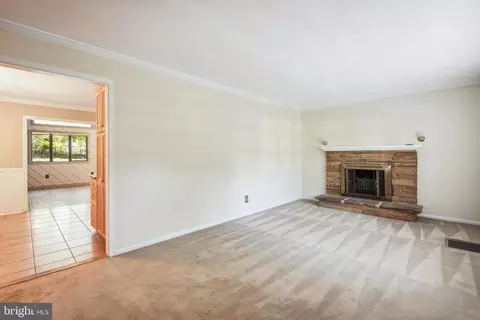 327 Edgemere Dr, Annapolis, MD 21403 photo 15