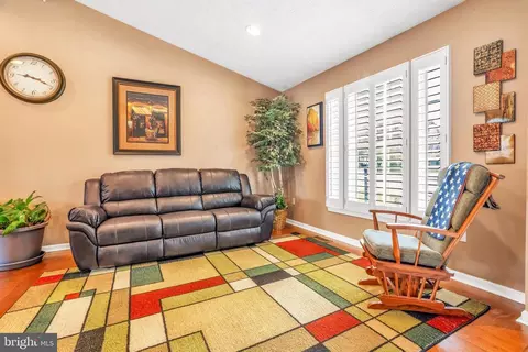 807 Vacation Dr, Odenton, MD 21113 photo 7