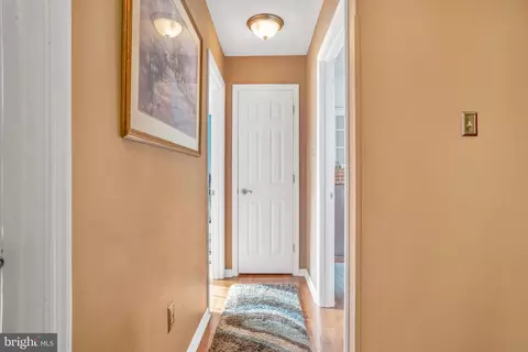 807 Vacation Dr, Odenton, MD 21113 photo 32