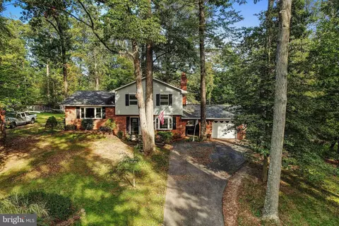 8406 Isles Dr, Pasadena, MD 21122 photo 30