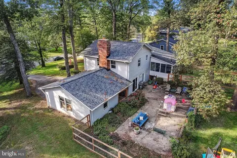 8406 Isles Dr, Pasadena, MD 21122 photo 38