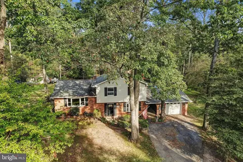8406 Isles Dr, Pasadena, MD 21122 photo 31