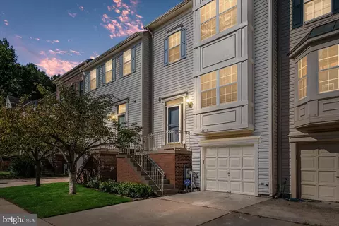 2671 Worrell Ct, Crofton, MD 21114