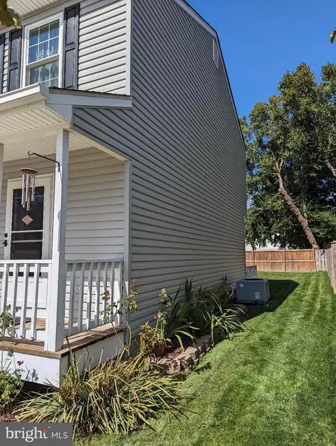 3418 Halifax Ct, Pasadena, MD 21122 photo 3