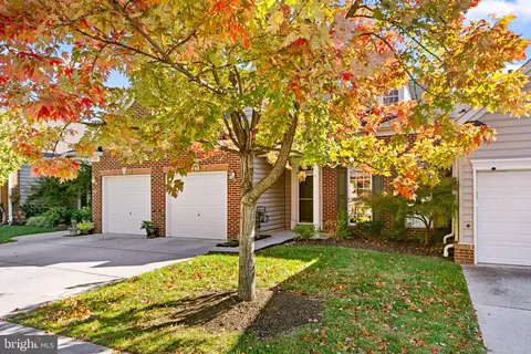307 Hamlet Cir, Edgewater, MD 21037 photo 2