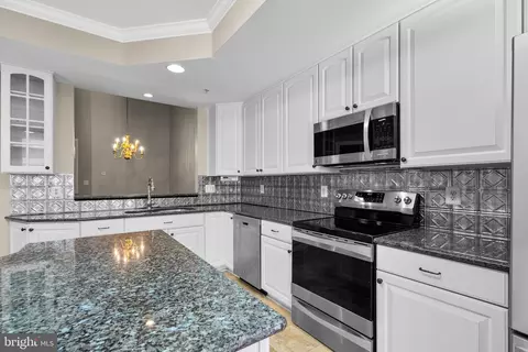 307 Hamlet Cir, Edgewater, MD 21037 photo 10
