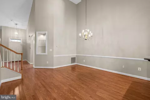 307 Hamlet Cir, Edgewater, MD 21037 photo 9