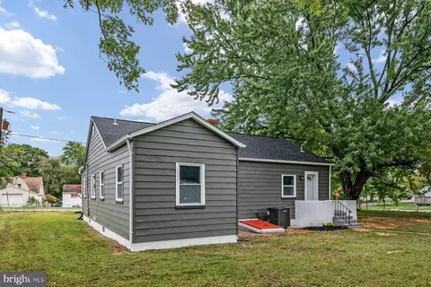 1237 Rock Hill Rd, Pasadena, MD 21122 photo 7