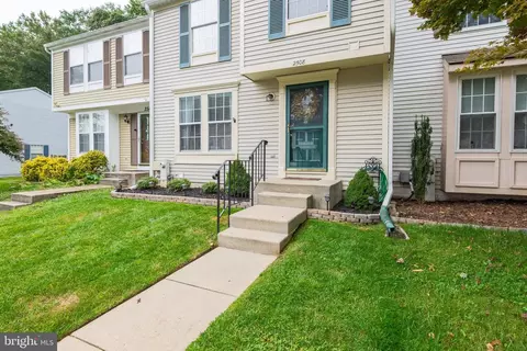 2508 Log Mill Ct, Crofton, MD 21114 photo 2