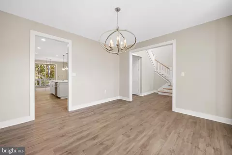 1406 Mccarter Ln, Edgewater, MD 21037 photo 10