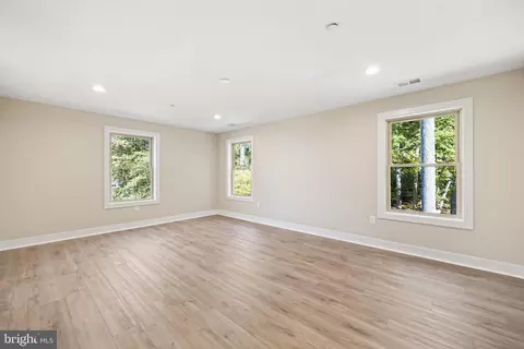 1406 Mccarter Ln, Edgewater, MD 21037 photo 13