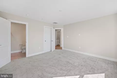 1406 Mccarter Ln, Edgewater, MD 21037 photo 18
