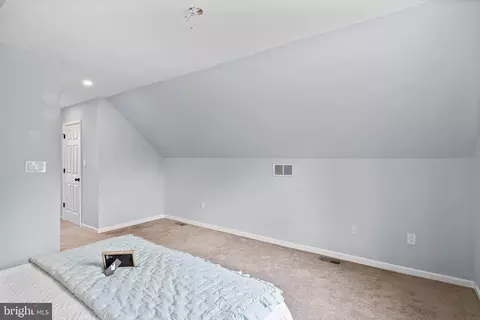 678 Wise Ave, Pasadena, MD 21122 photo 18