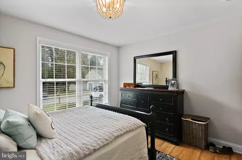 678 Wise Ave, Pasadena, MD 21122 photo 12