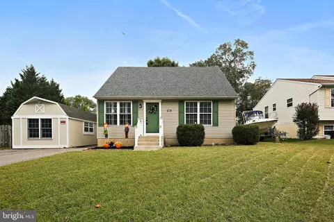 678 Wise Ave, Pasadena, MD 21122