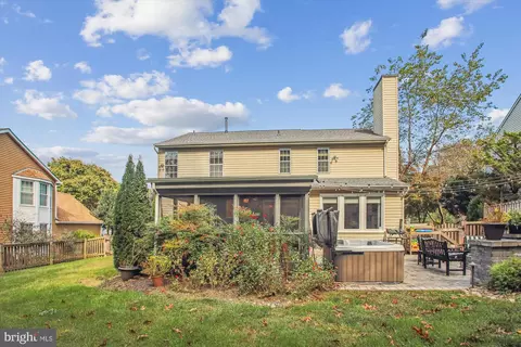 1552 Chapman Rd, Crofton, MD 21114 photo 3