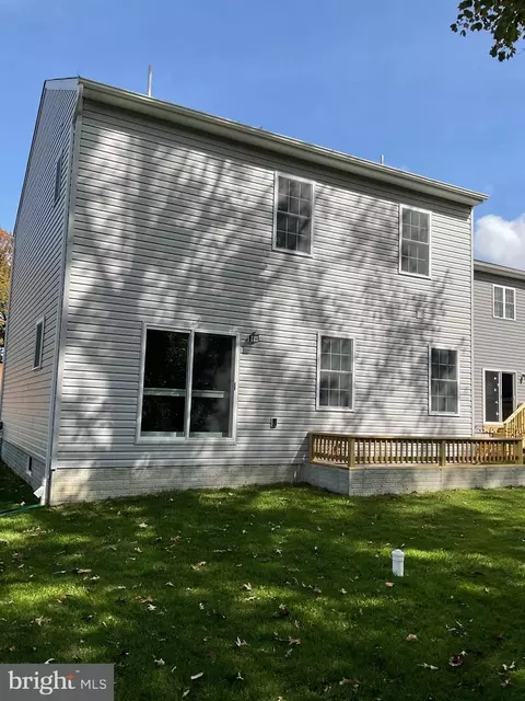 7798 Edgewood Ave, Pasadena, MD 21122 photo 3