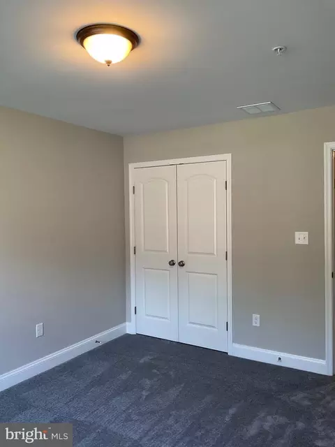 7798 Edgewood Ave, Pasadena, MD 21122 photo 39