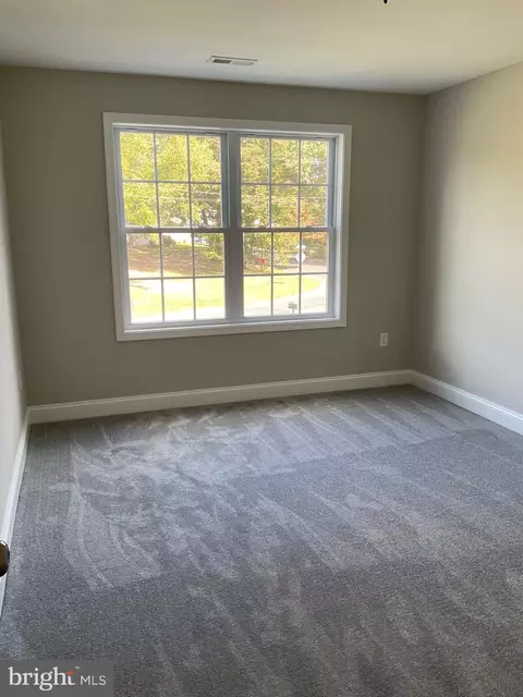 7798 Edgewood Ave, Pasadena, MD 21122 photo 33