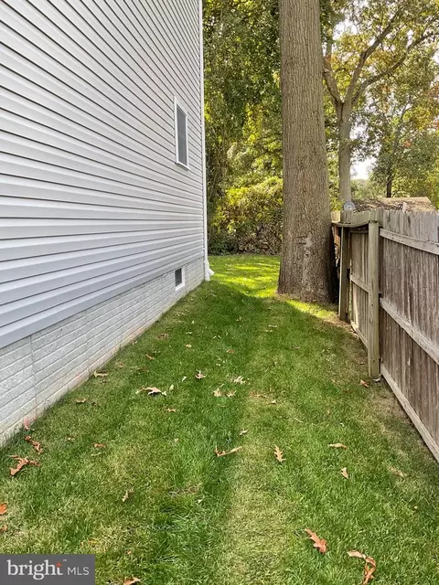 7798 Edgewood Ave, Pasadena, MD 21122 photo 4