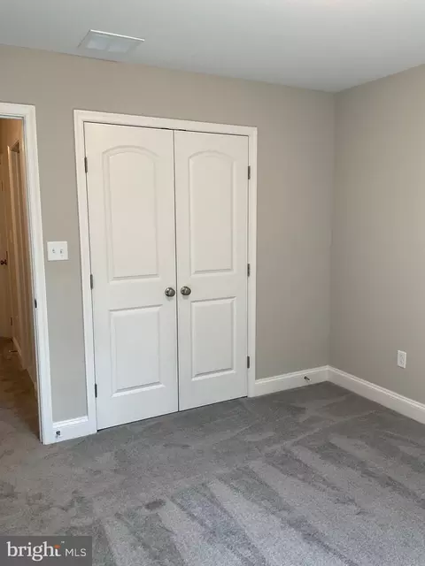 7798 Edgewood Ave, Pasadena, MD 21122 photo 32