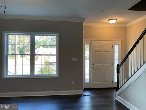 7798 Edgewood Ave, Pasadena, MD 21122 photo 10