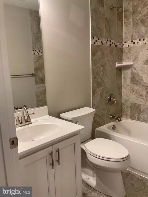 7798 Edgewood Ave, Pasadena, MD 21122 photo 34