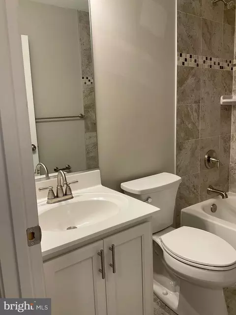 7798 Edgewood Ave, Pasadena, MD 21122 photo 35