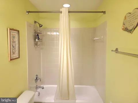 315 Archer Ave, Linthicum Heights, MD 21090 photo 38