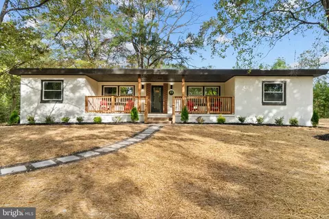 33 Gambrills Rd, Severn, MD 21144