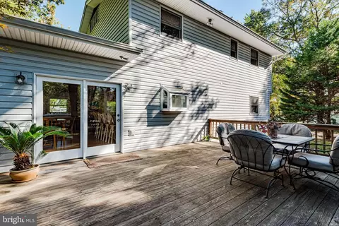 260 8th St, Pasadena, MD 21122 photo 17