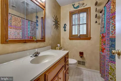 260 8th St, Pasadena, MD 21122 photo 32
