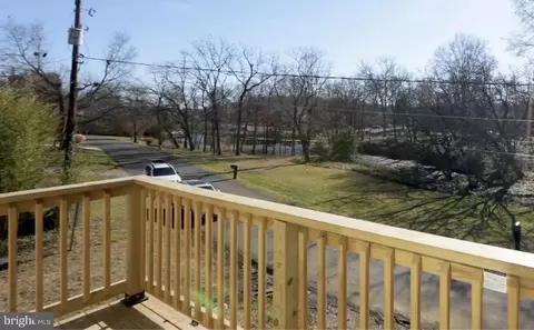 1349 Shore Dr, Edgewater, MD 21037 photo 2