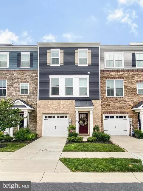 1330 Hawk Hollow Dr, Crofton, MD 21114