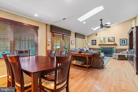 8297 Capel Dr, Pasadena, MD 21122 photo 16
