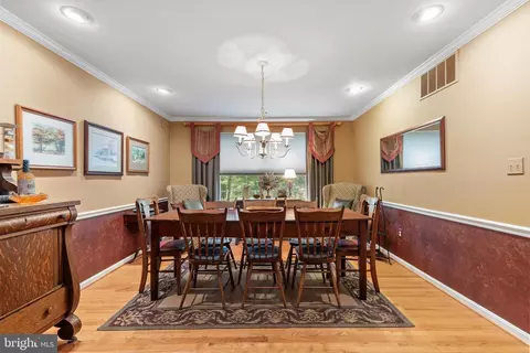 8297 Capel Dr, Pasadena, MD 21122 photo 9