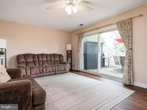 6 Birwood Ct, Pasadena, MD 21122 photo 11