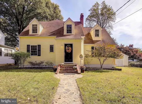 211 S Cherry Grove Ave, Annapolis, MD 21401