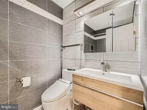 691 Deering Rd #4K, Pasadena, MD 21122 photo 24